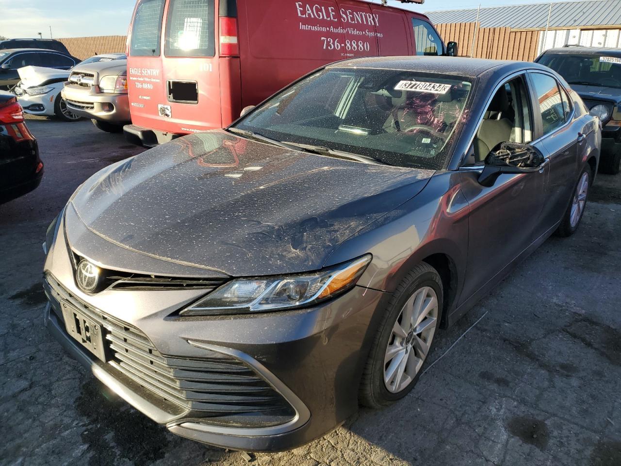 Toyota Camry 2022