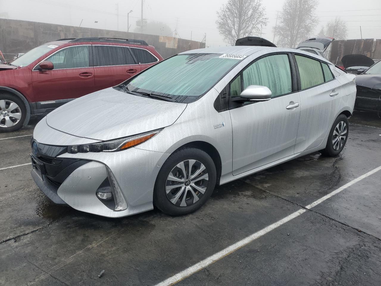 Toyota Prius prime 2021