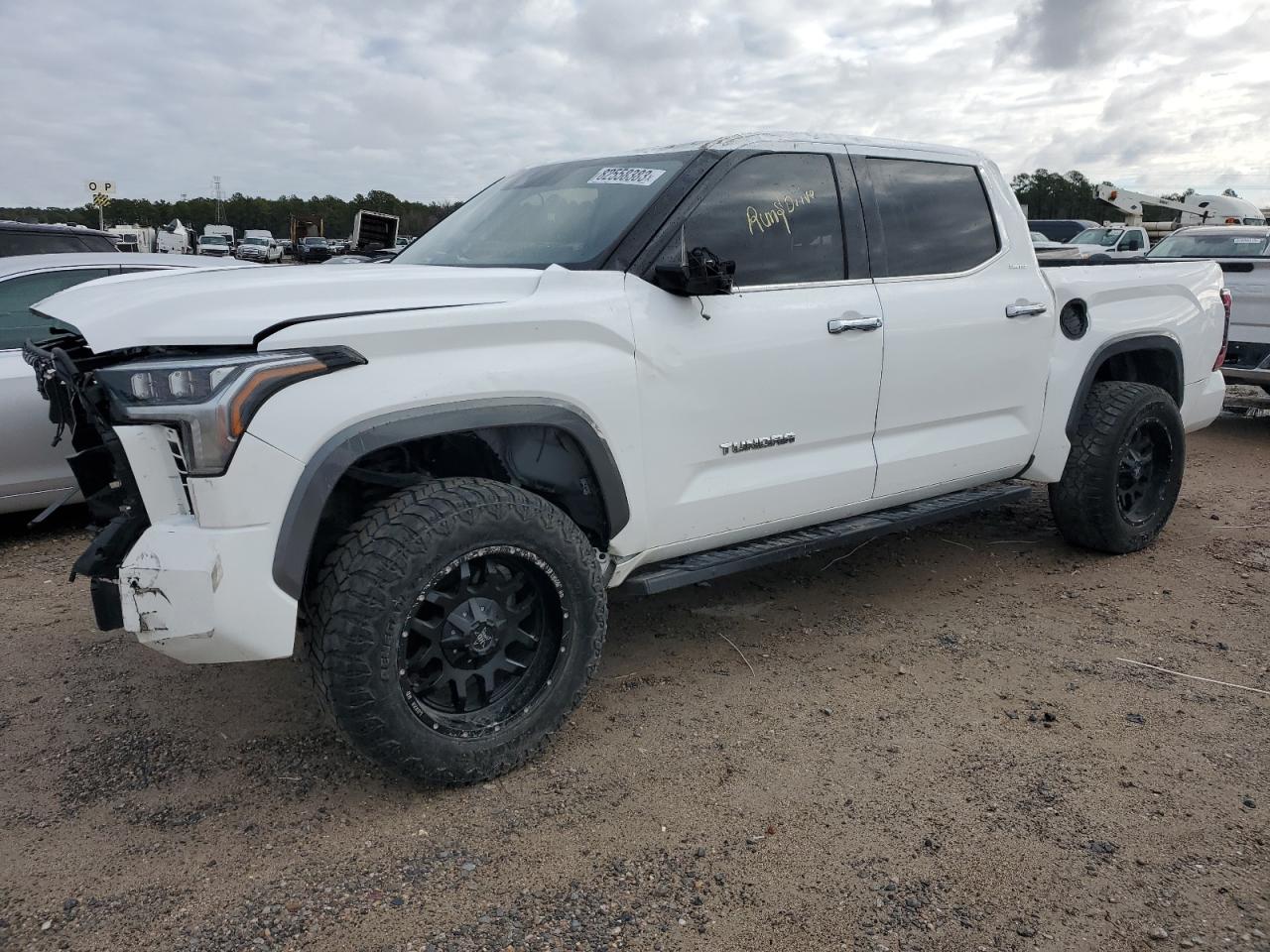 Toyota Tundra 2022