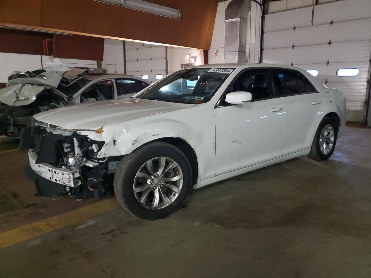 CHRYSLER 300 LIMITE 2015