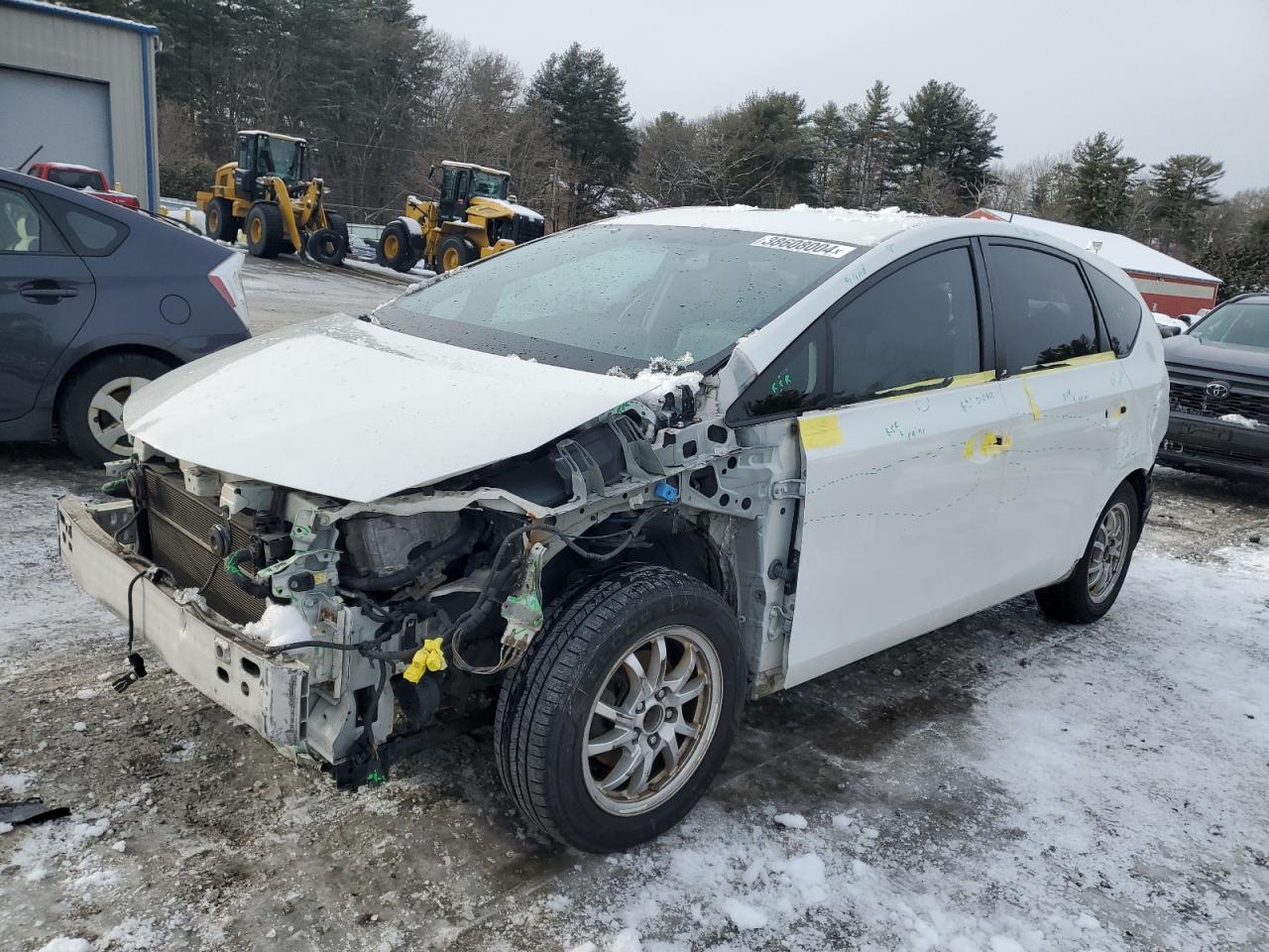 Toyota Prius v 2012