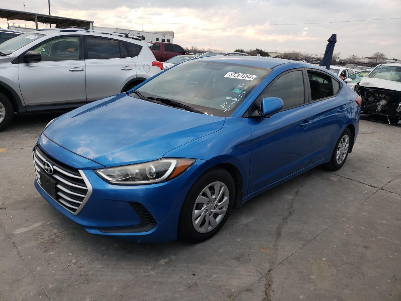 HYUNDAI ELANTRA 2017