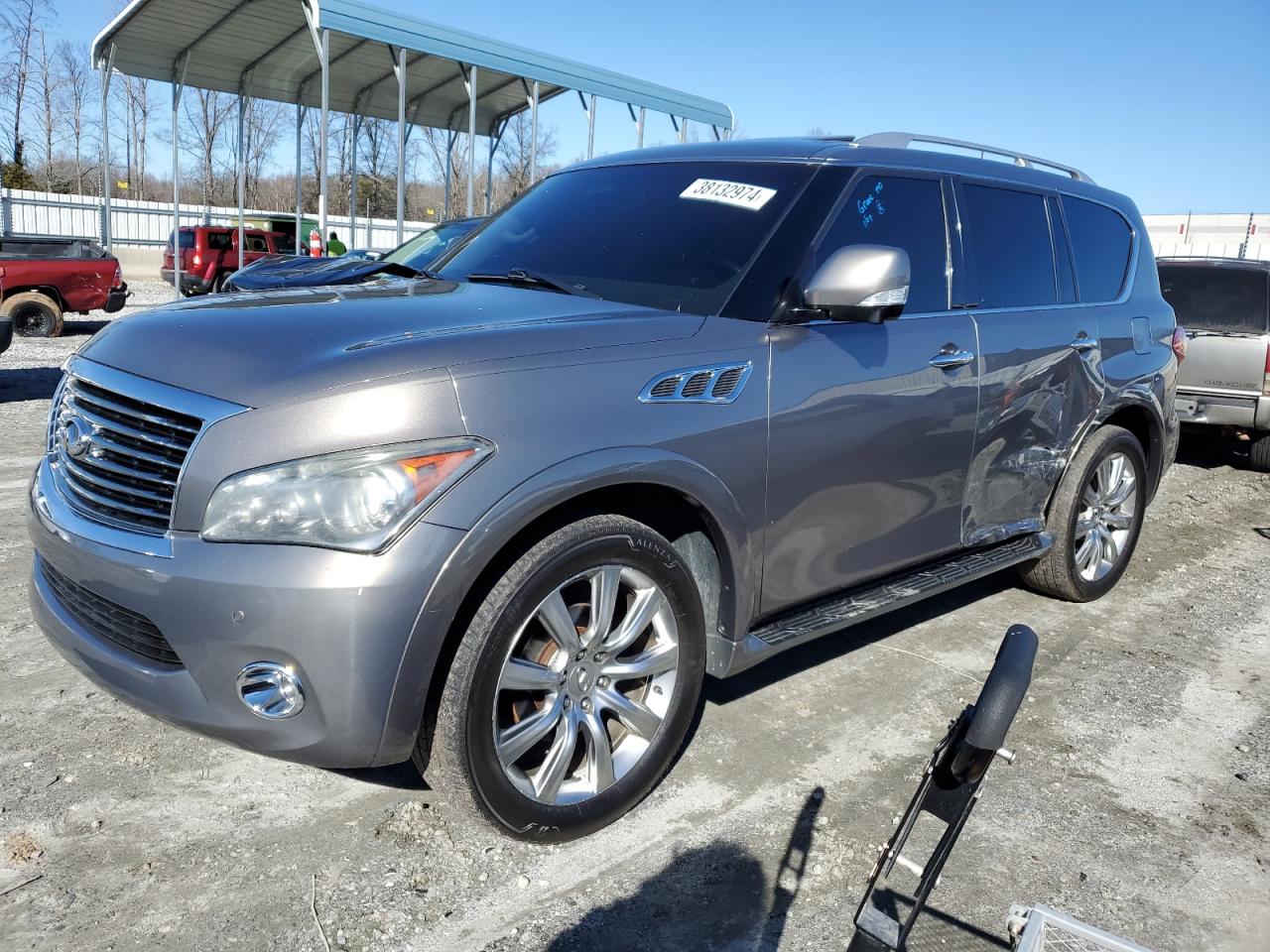 Infiniti Qx56 2013