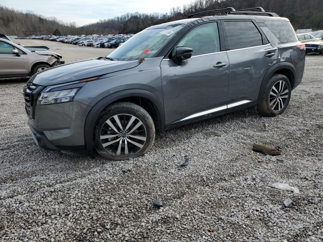 Nissan Pathfinder 2023