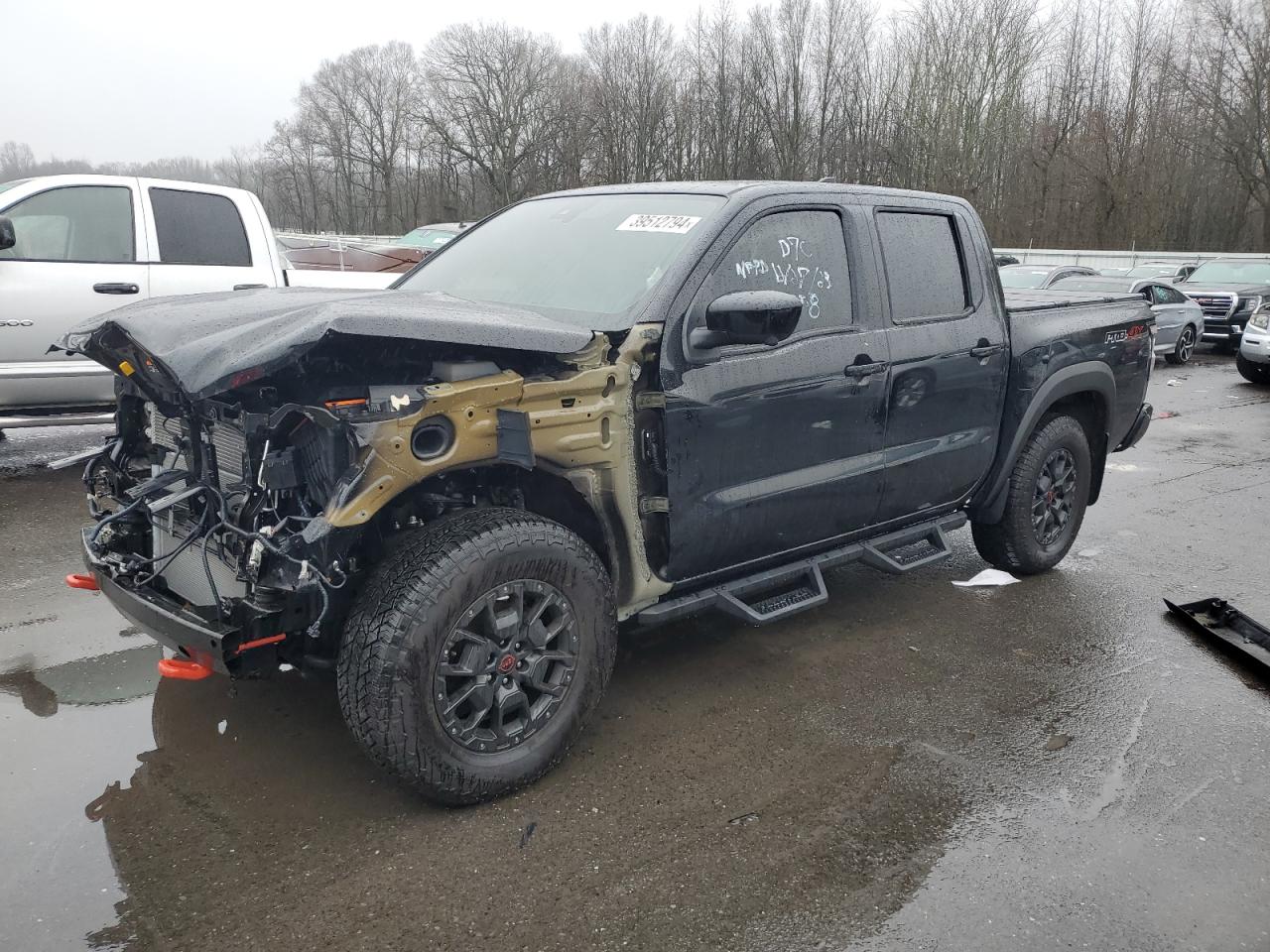 Nissan Frontier 2023