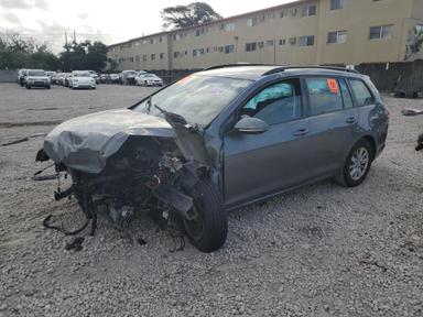 Volkswagen Golf Sportwagen 2017