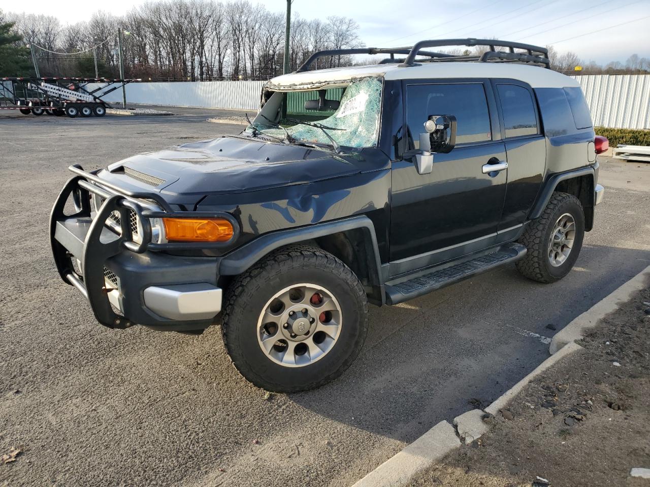 Toyota Fj cruiser 2011