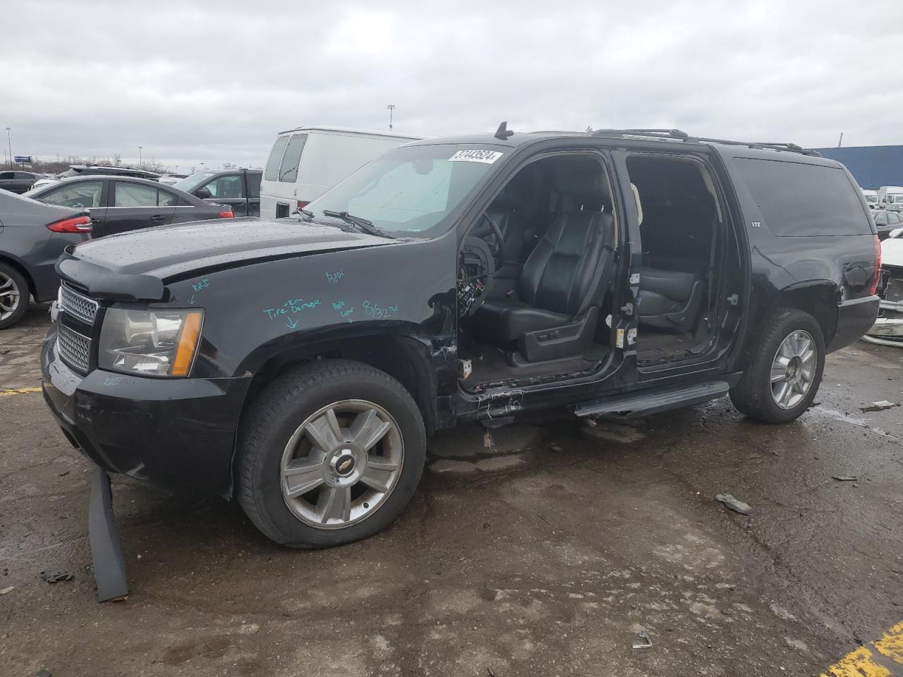 Chevrolet Suburban 2010