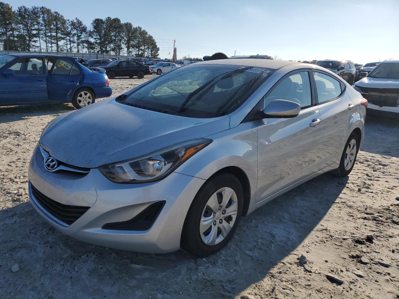 Hyundai Elantra 2016