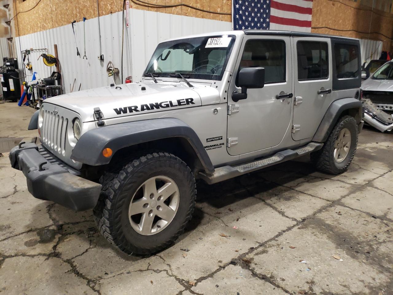 Jeep Wrangler 2011