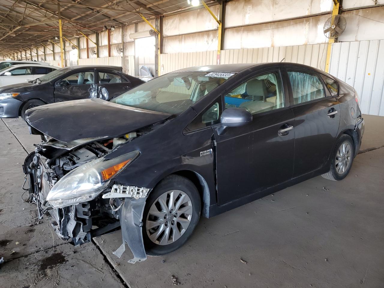 Toyota Prius plug-in 2014