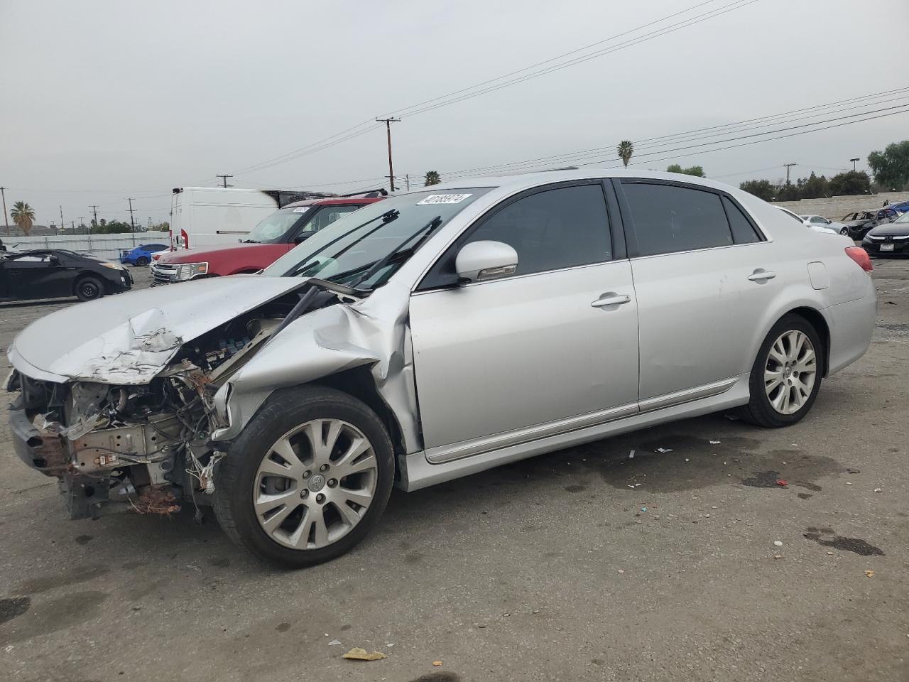 Toyota Avalon 2011
