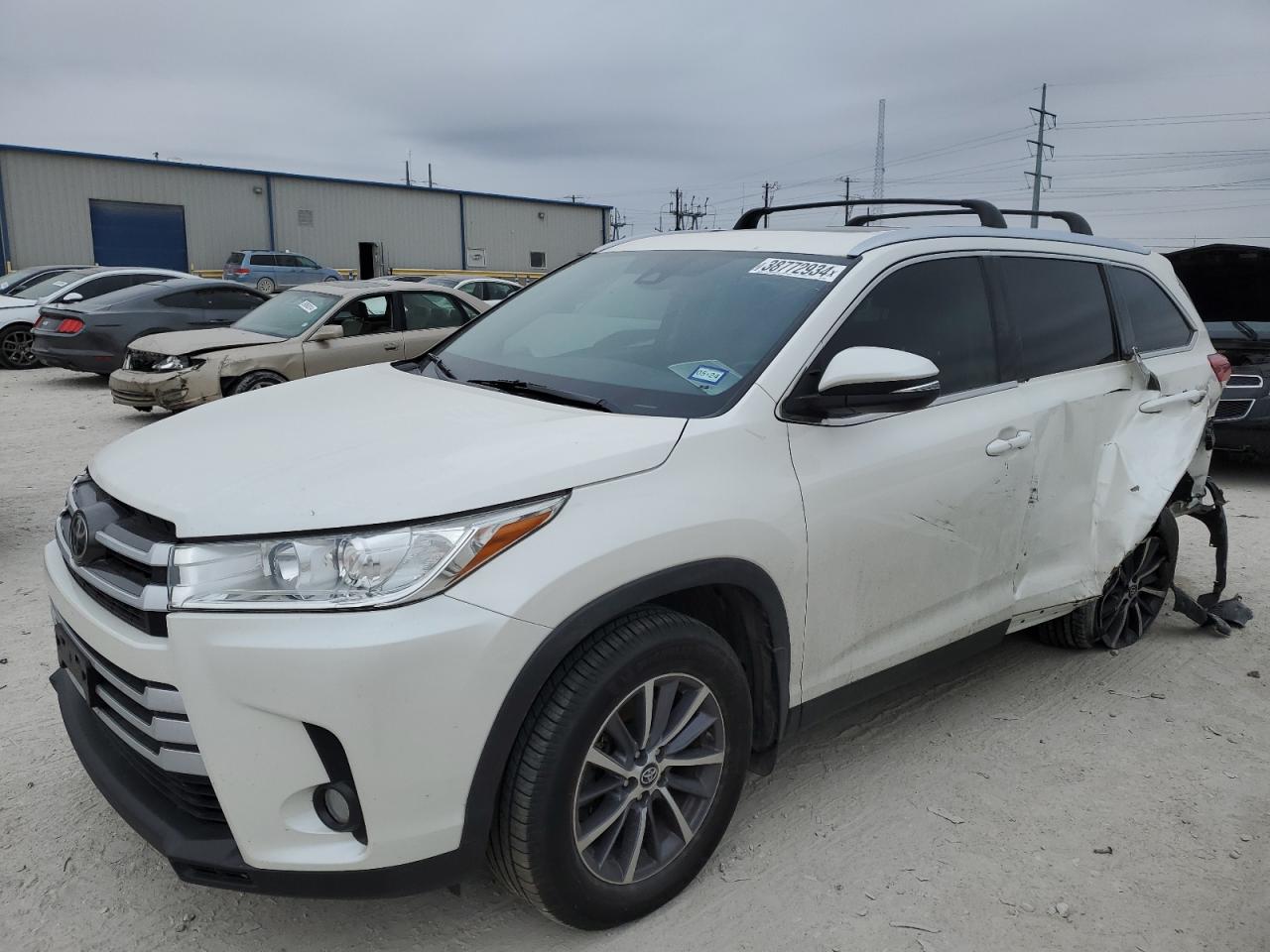 Toyota Highlander 2019