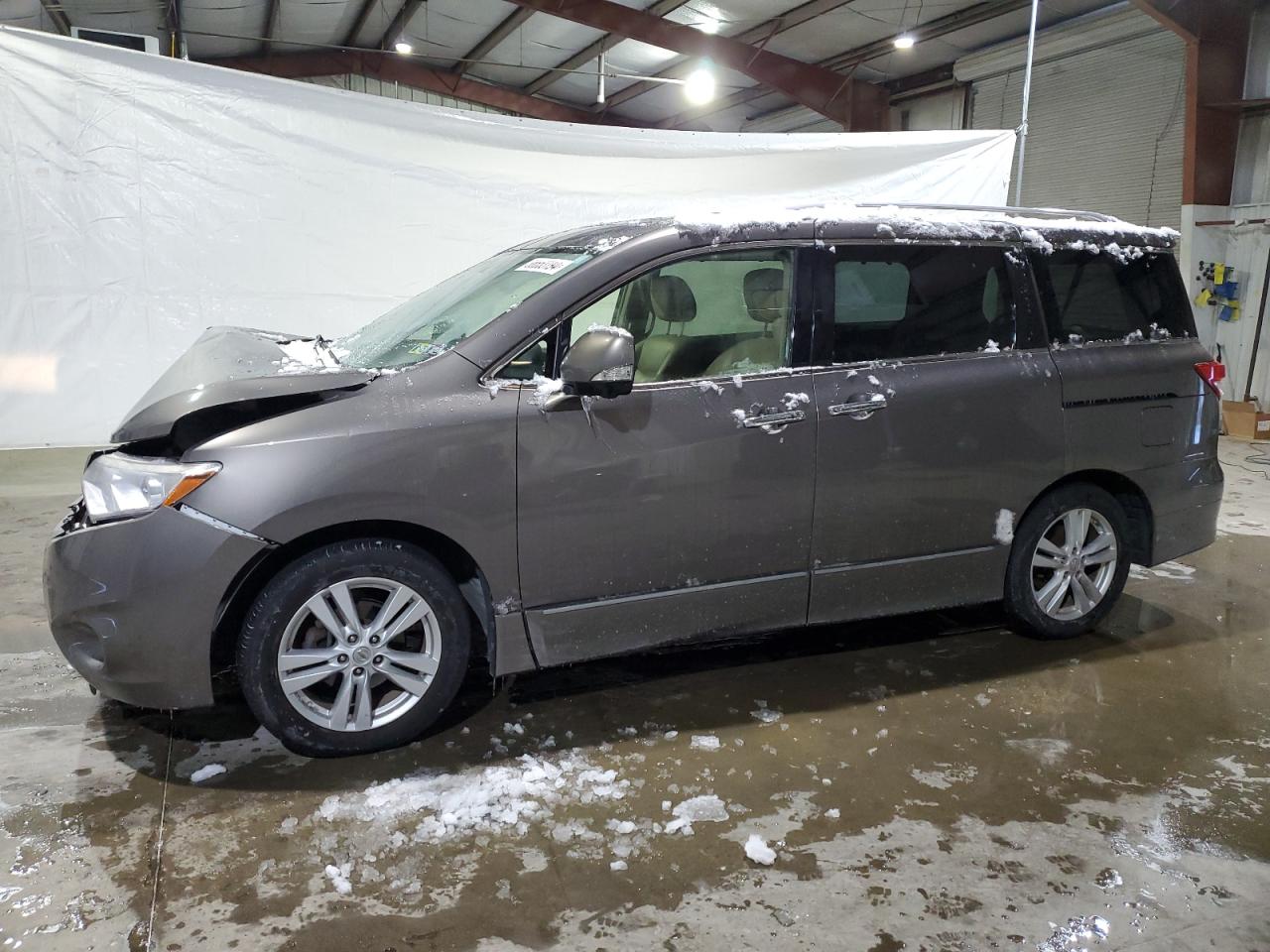 Nissan Quest 2014