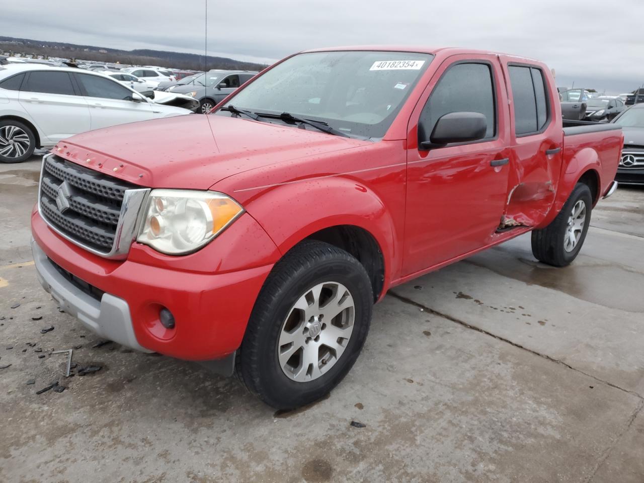 Suzuki Equator 2011