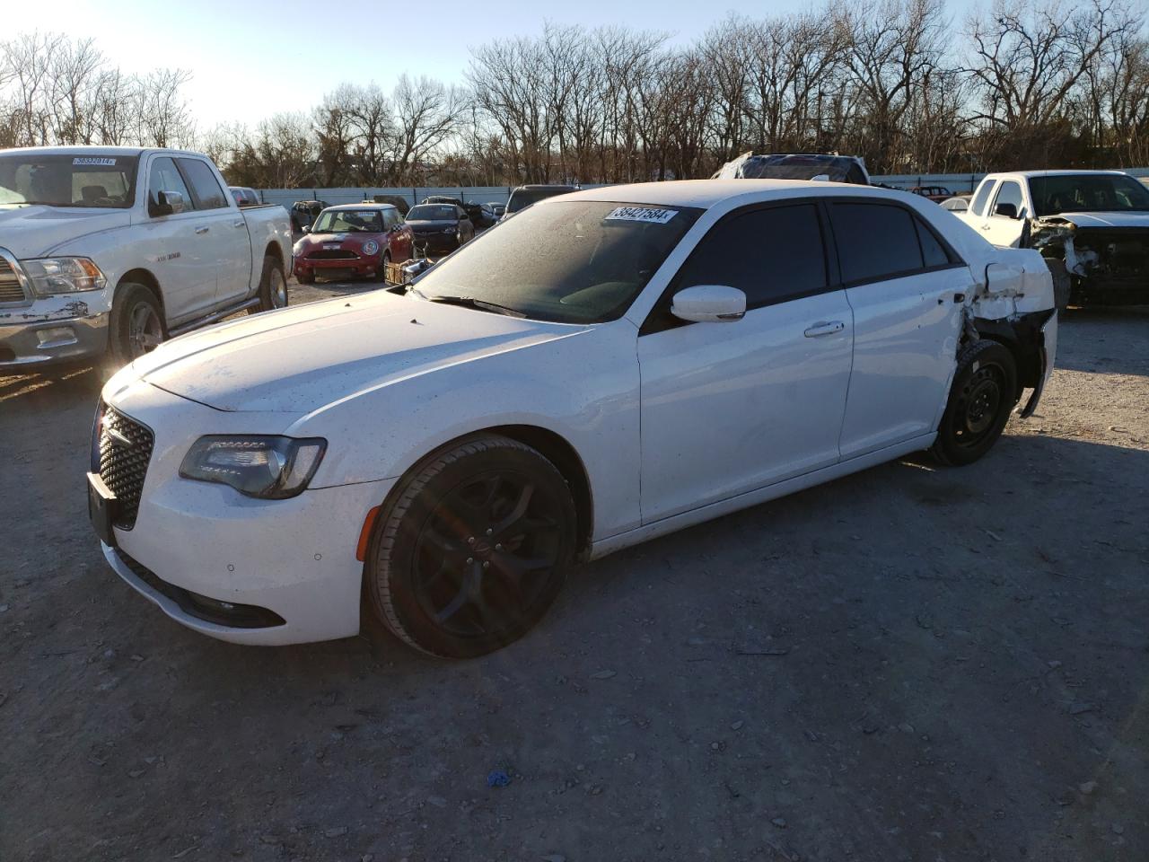Chrysler 300 2021