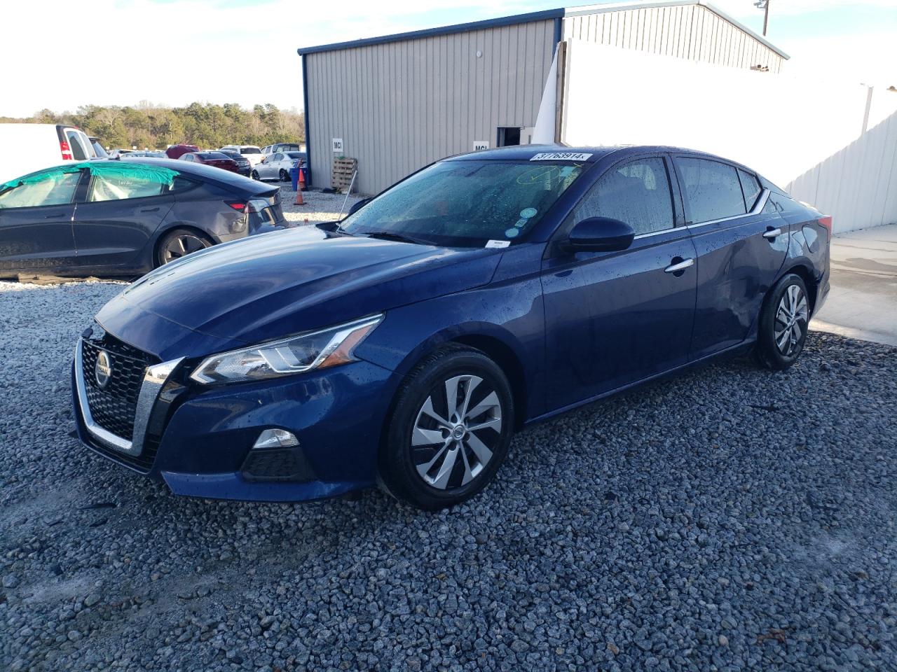 Nissan Altima 2020