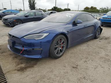 Tesla Model S 2023
