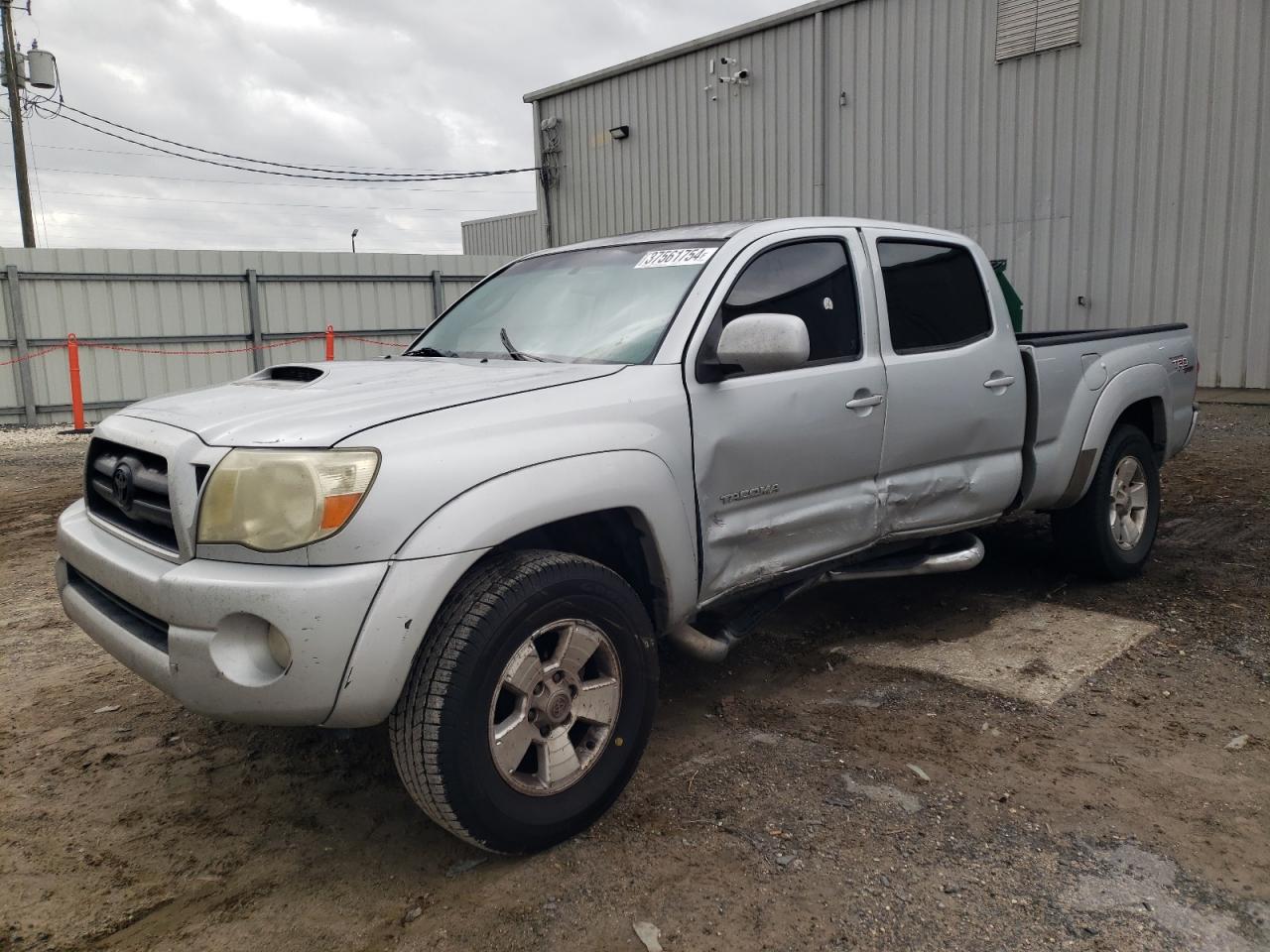 Toyota Tacoma 2005