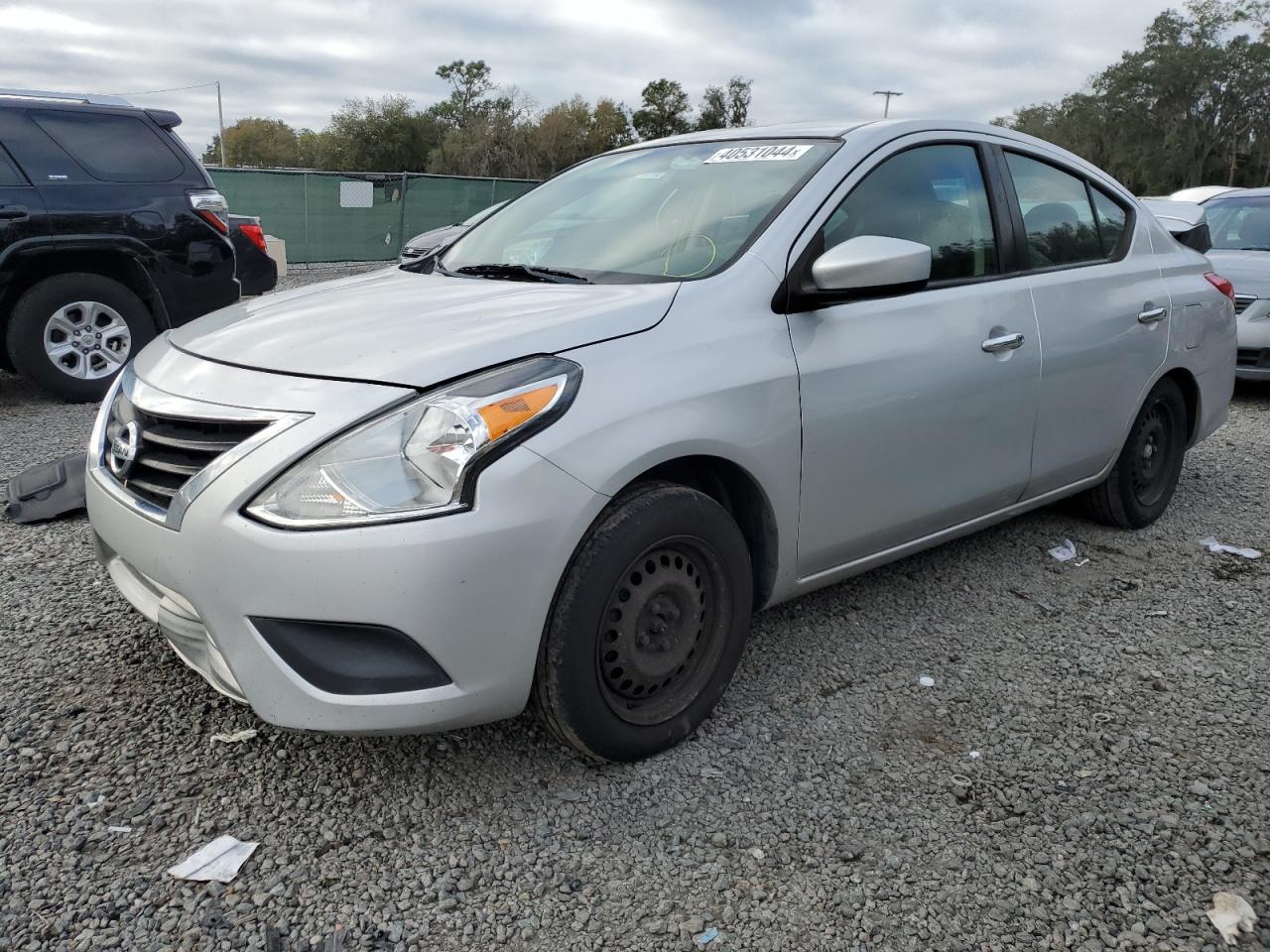 Nissan Versa 2019