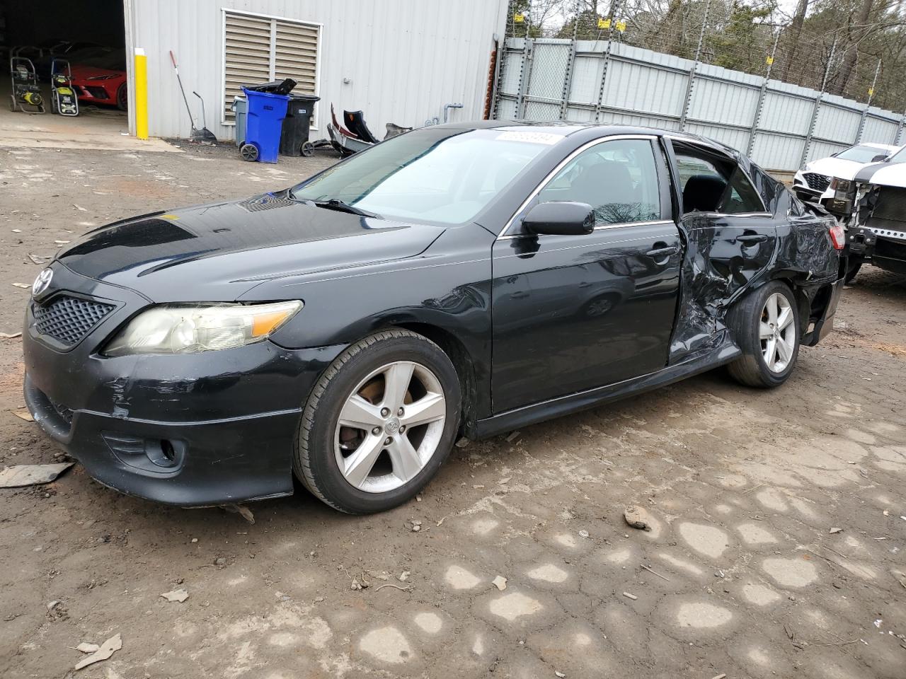Toyota Camry 2011