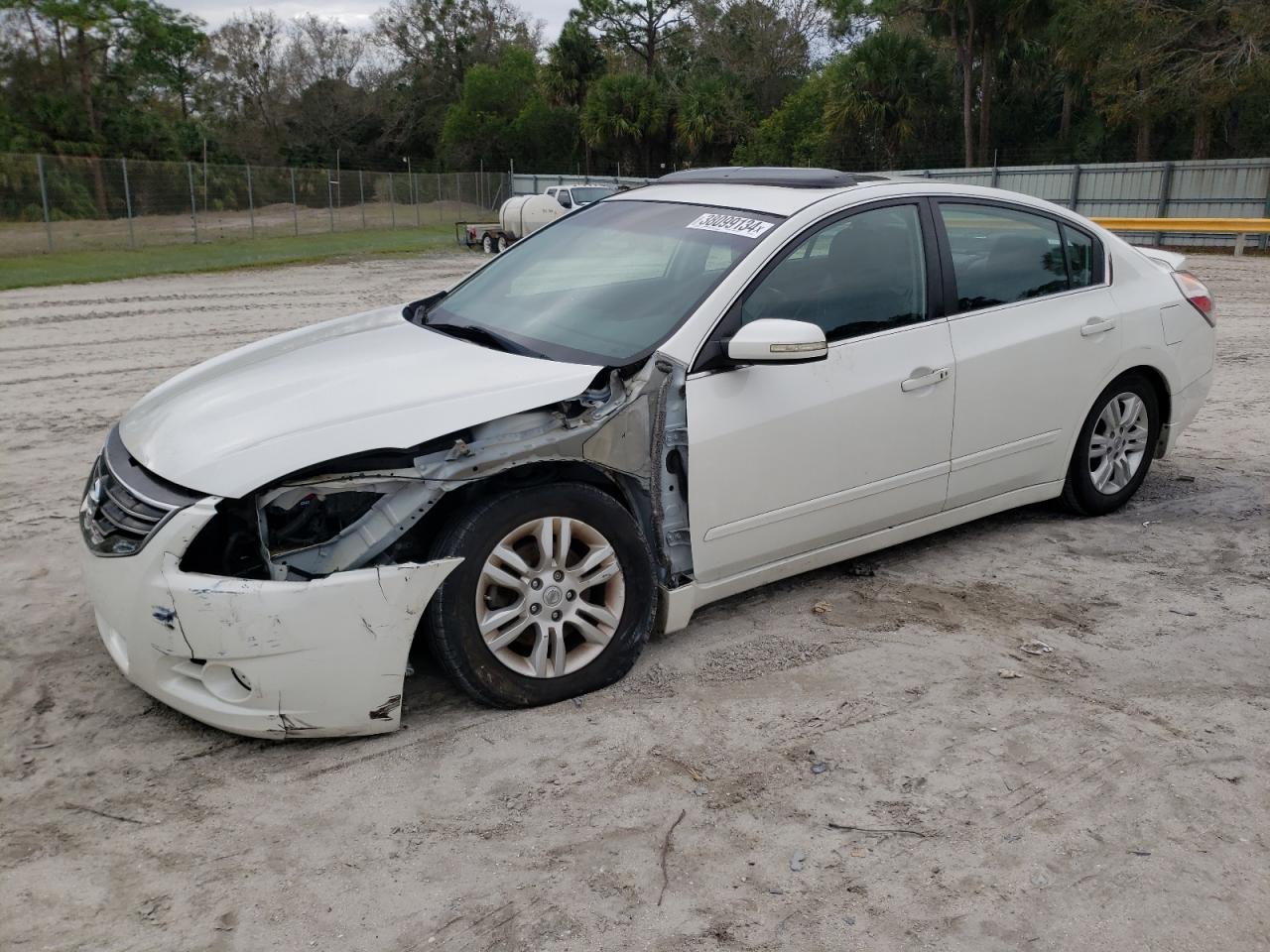 Nissan Altima 2012