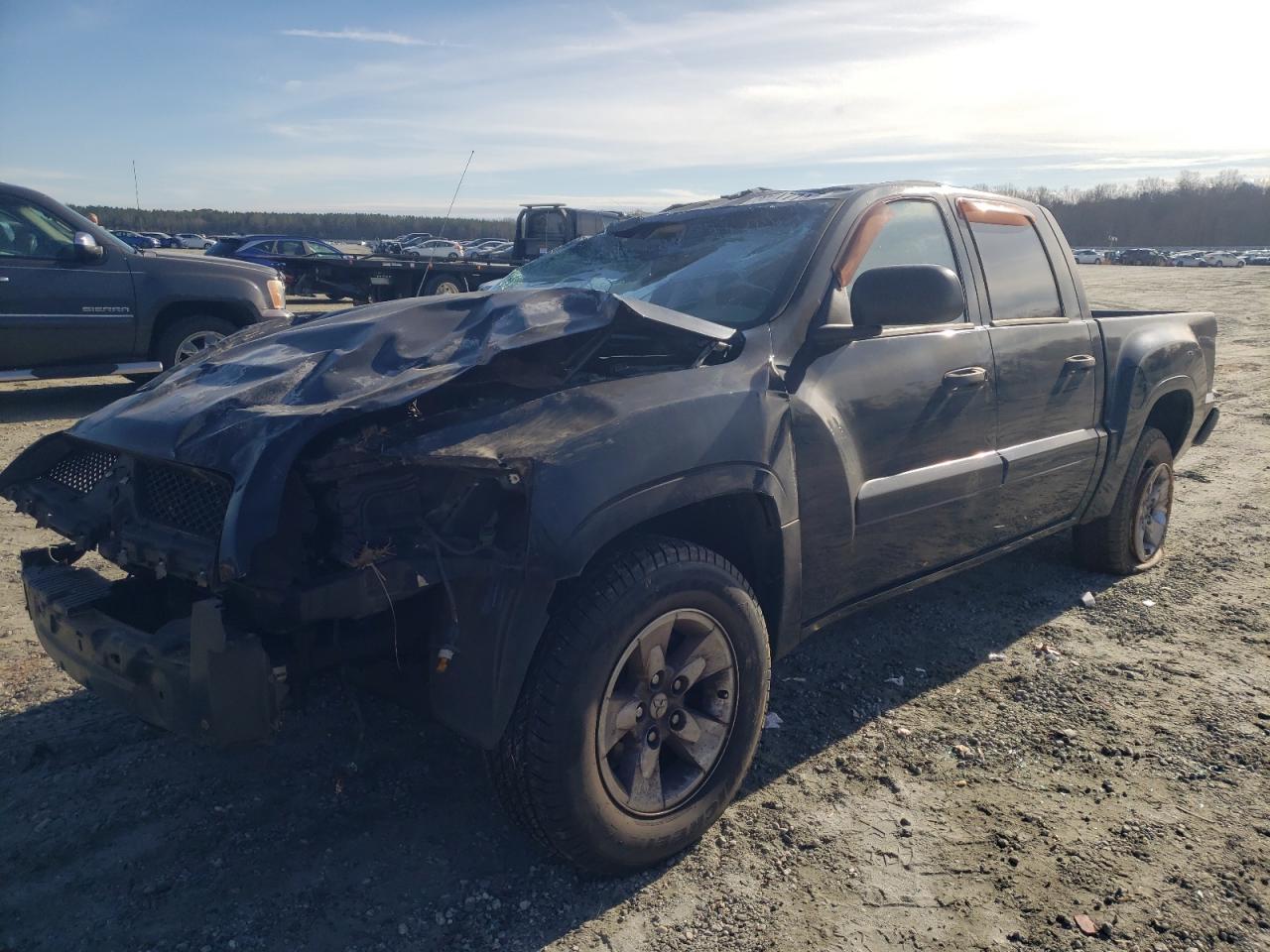 Mitsubishi Raider xls 2006