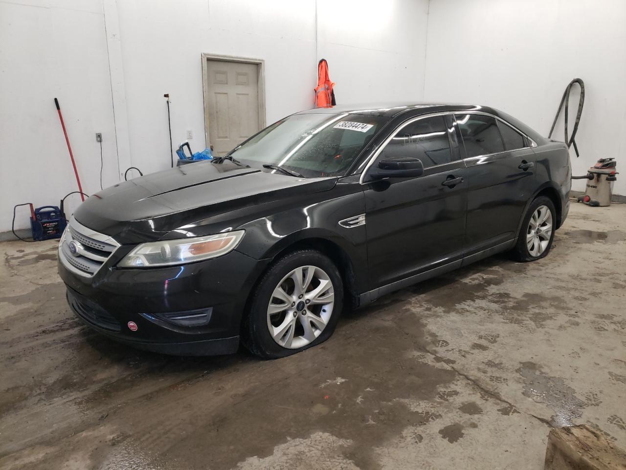 Ford Taurus 2011