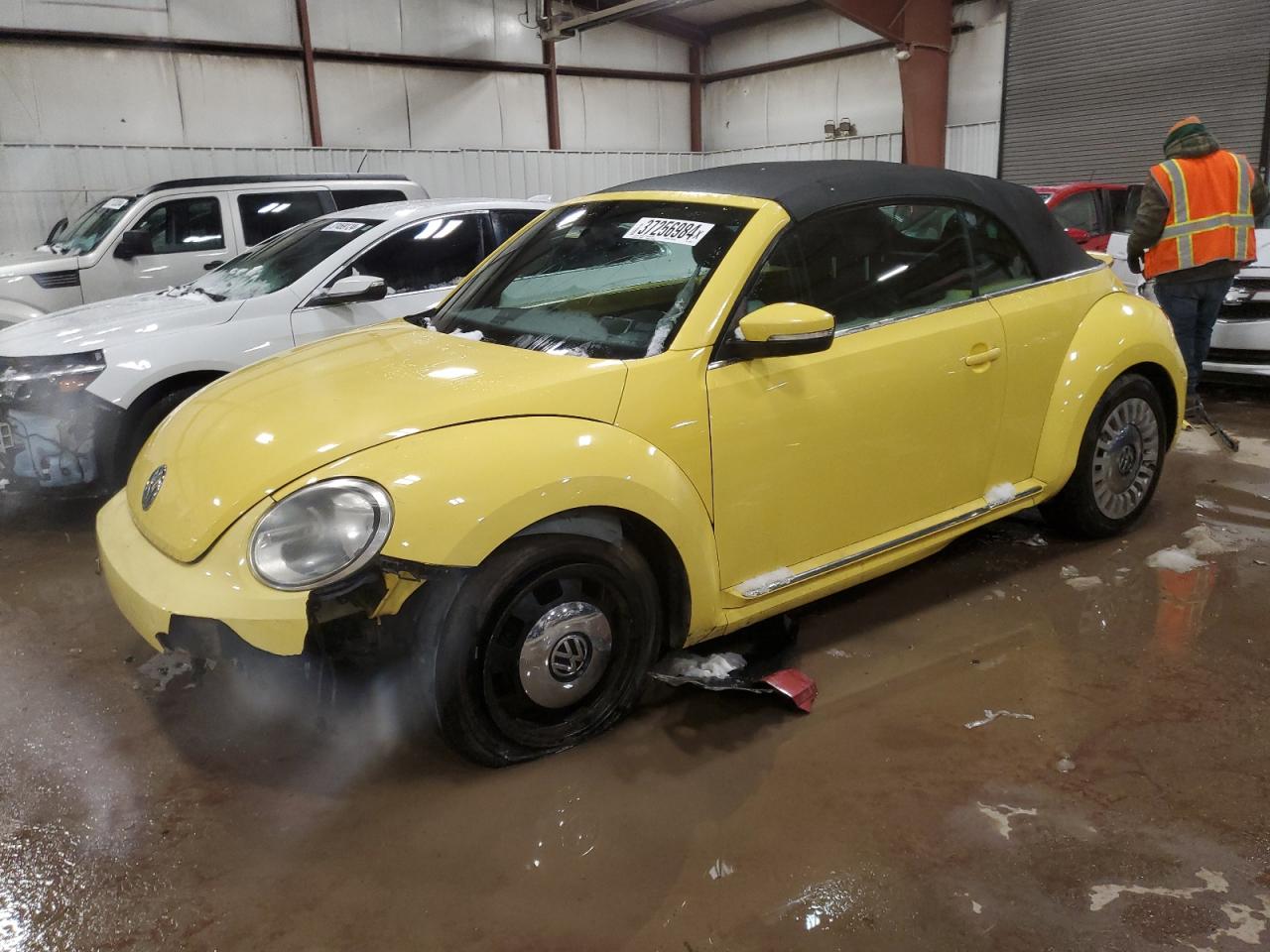 Volkswagen Beetle 2014