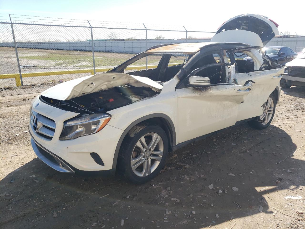 Mercedes-benz Gla-class 2015