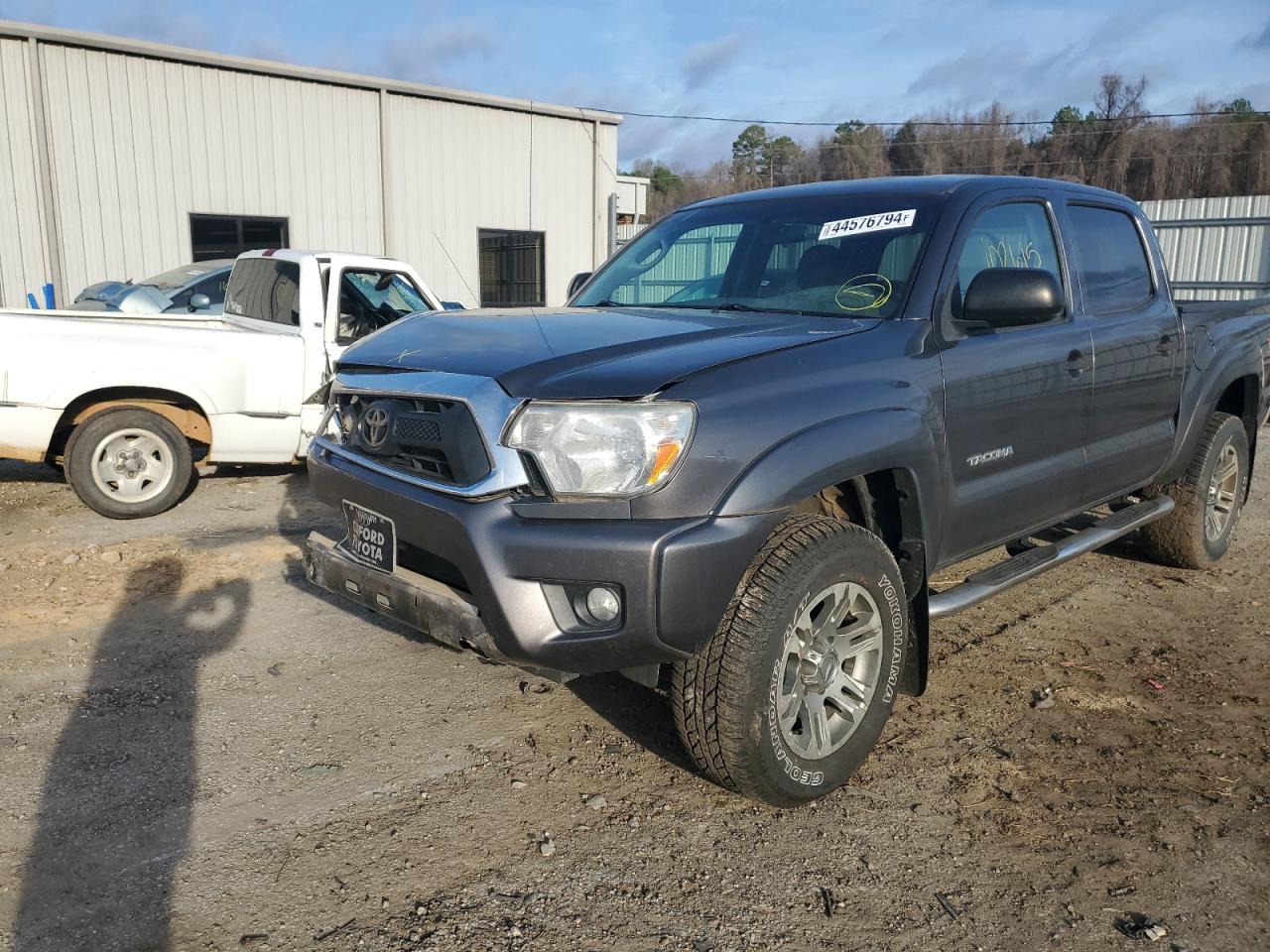 Toyota Tacoma 2015