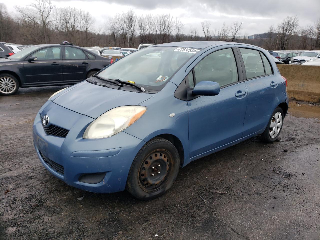 TOYOTA YARIS 2009