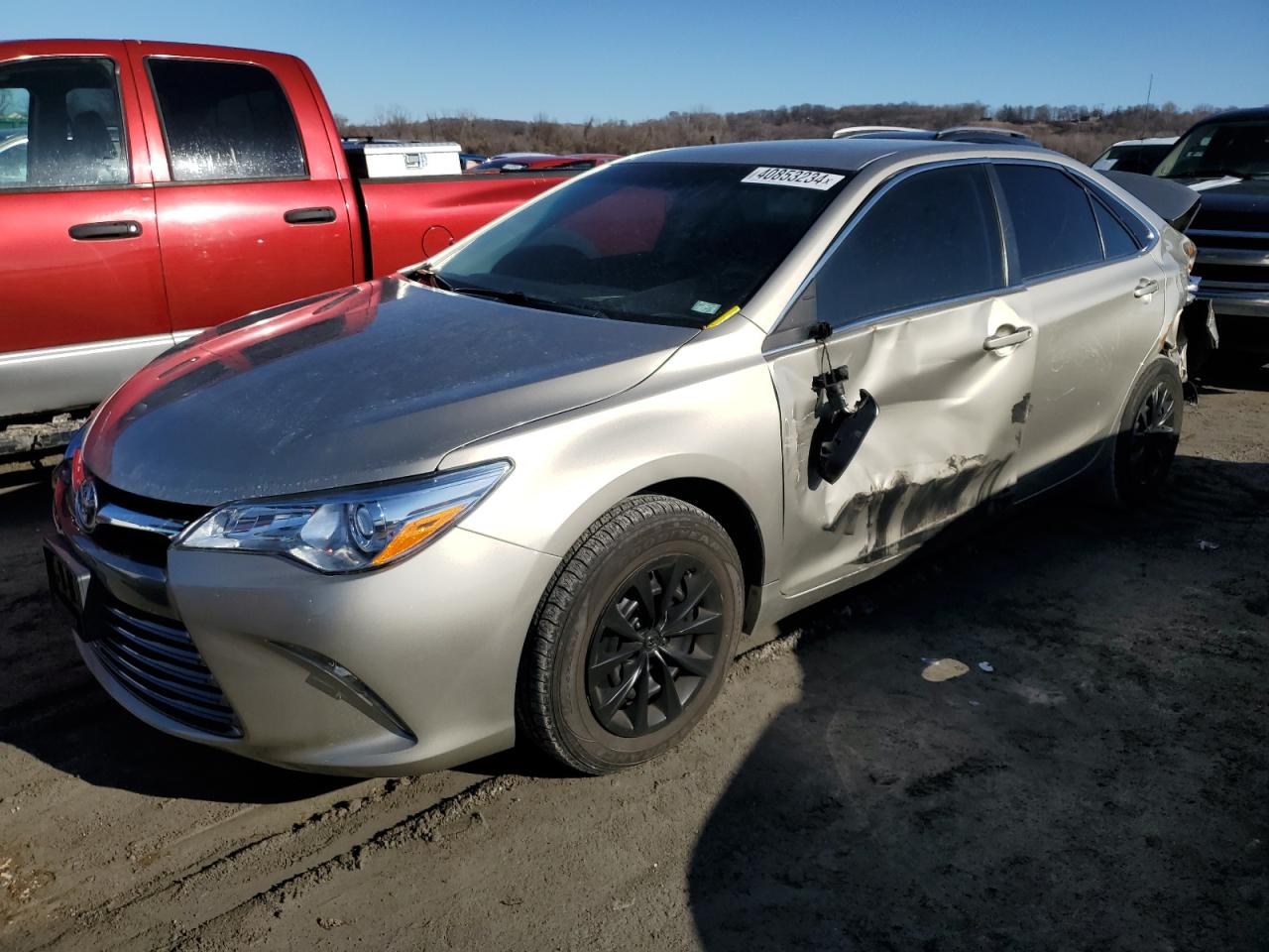 TOYOTA CAMRY LE 2017