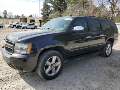 Chevrolet Suburban 2014