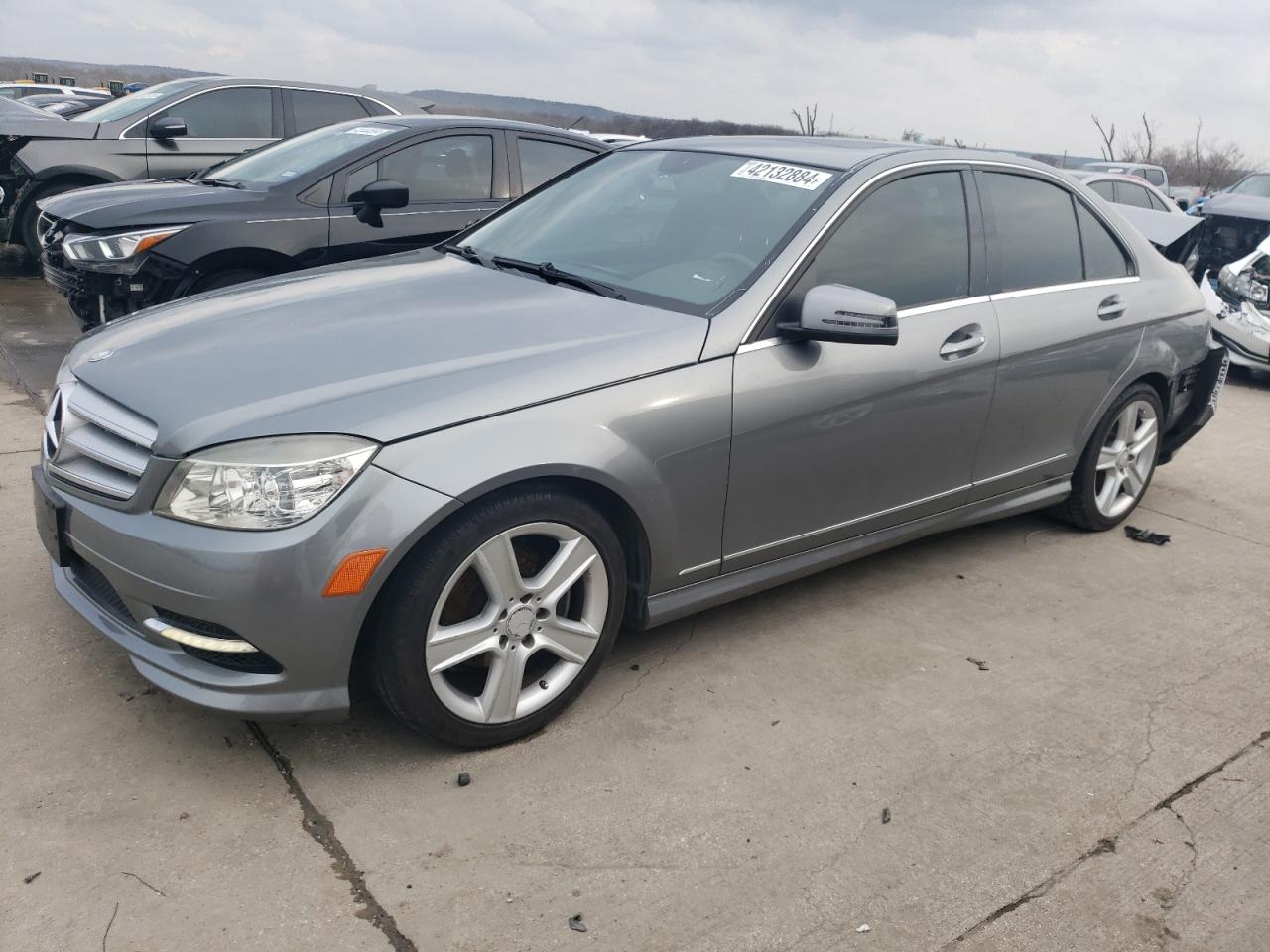 Mercedes-benz C-class 2011