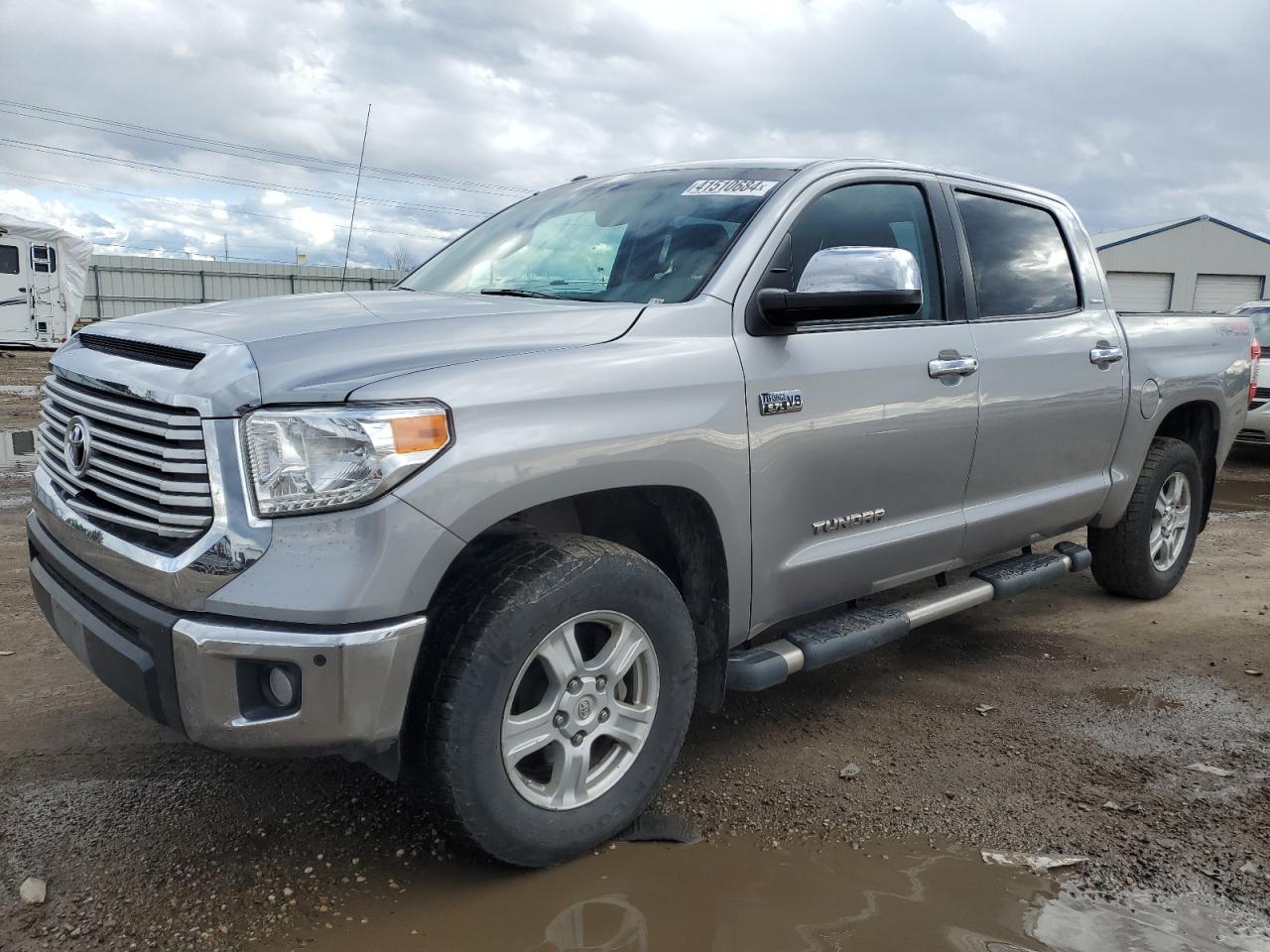 Toyota Tundra 2017