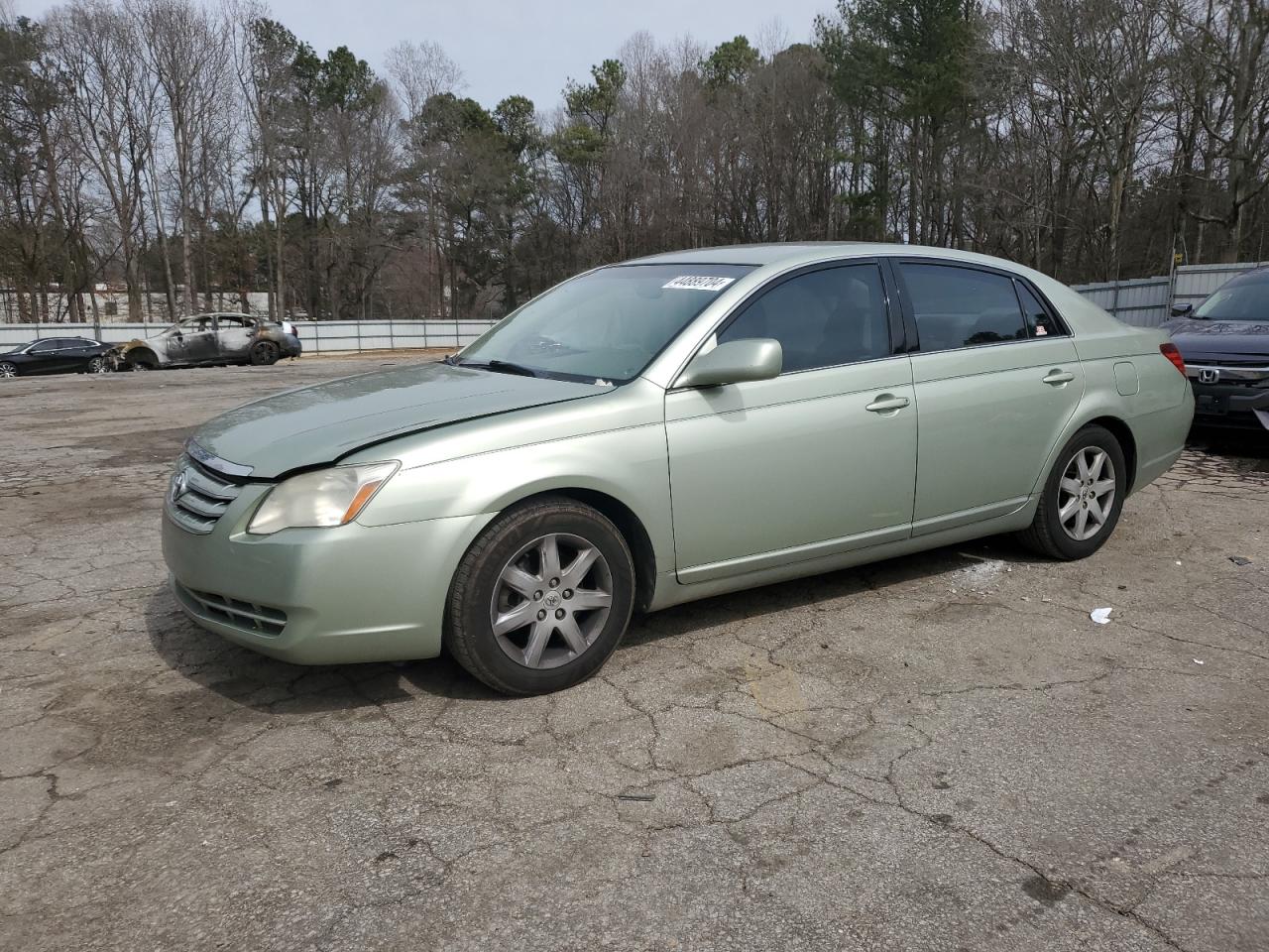 Toyota Avalon 2006