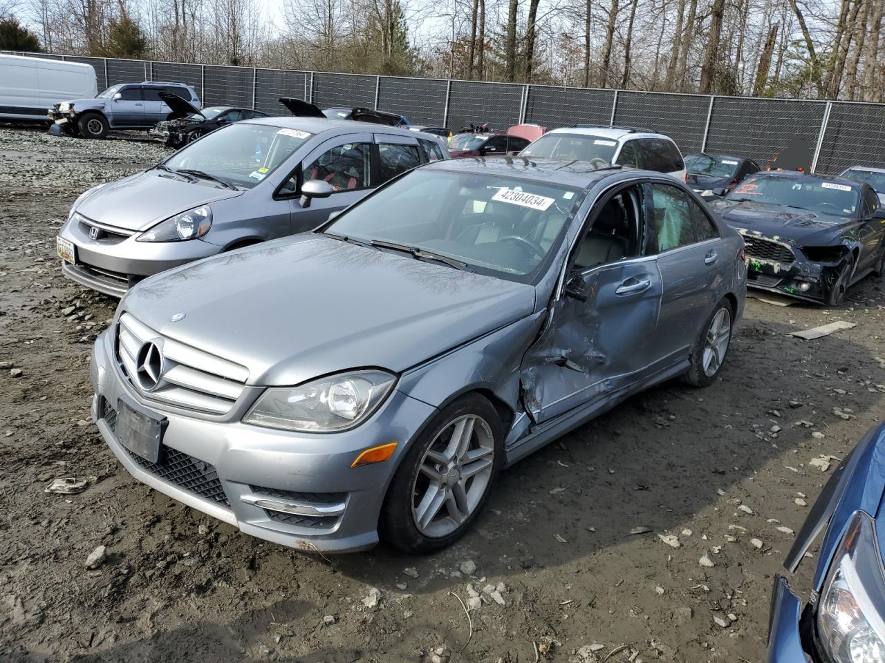 MERCEDES-BENZ C-CLASS 2012