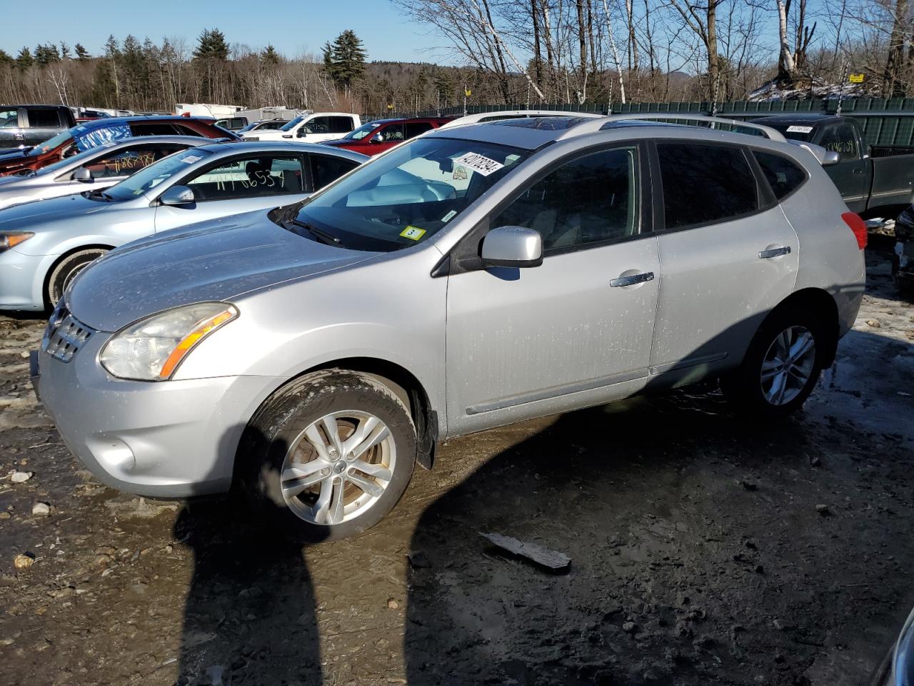 Nissan Rogue sport 2012