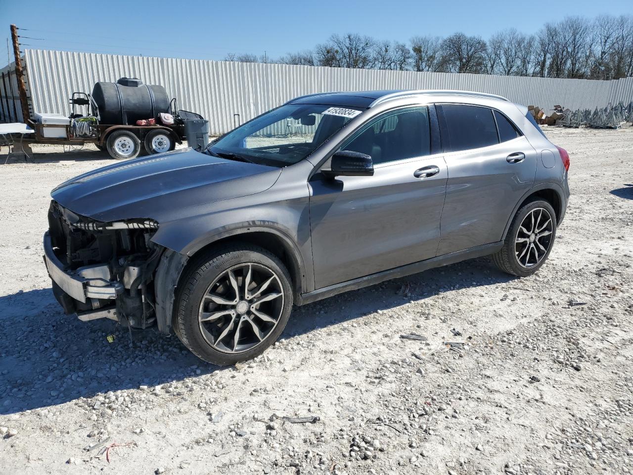 Mercedes-benz Gla-class 2015