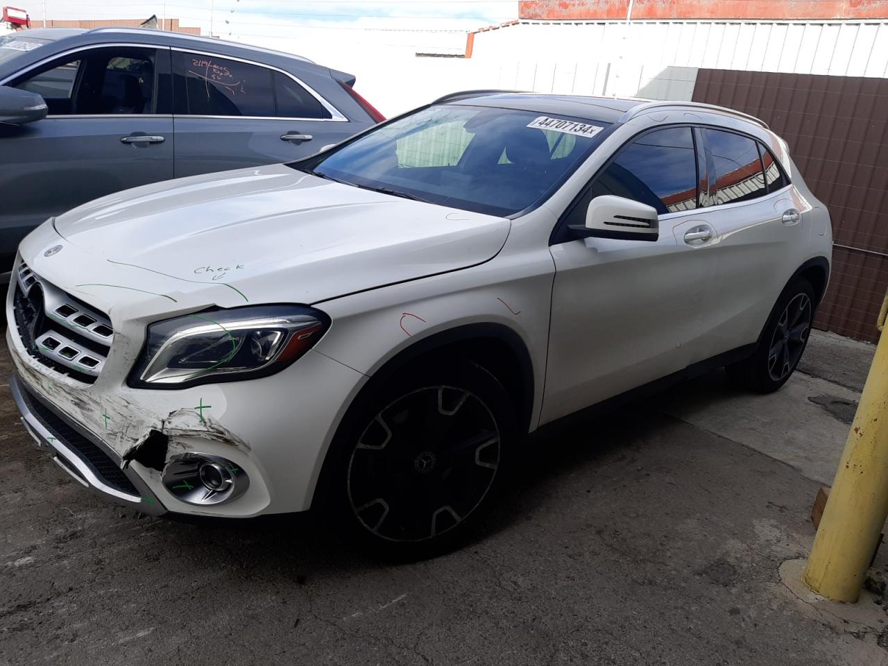 Mercedes-benz Gla-class 2019