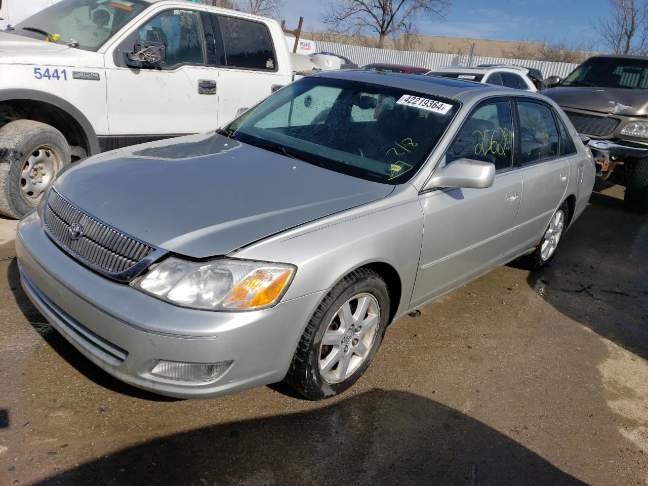 Toyota Avalon 2000