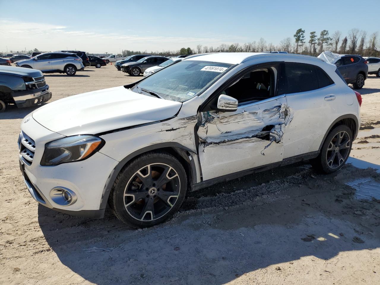 Mercedes-benz Gla-class 2019