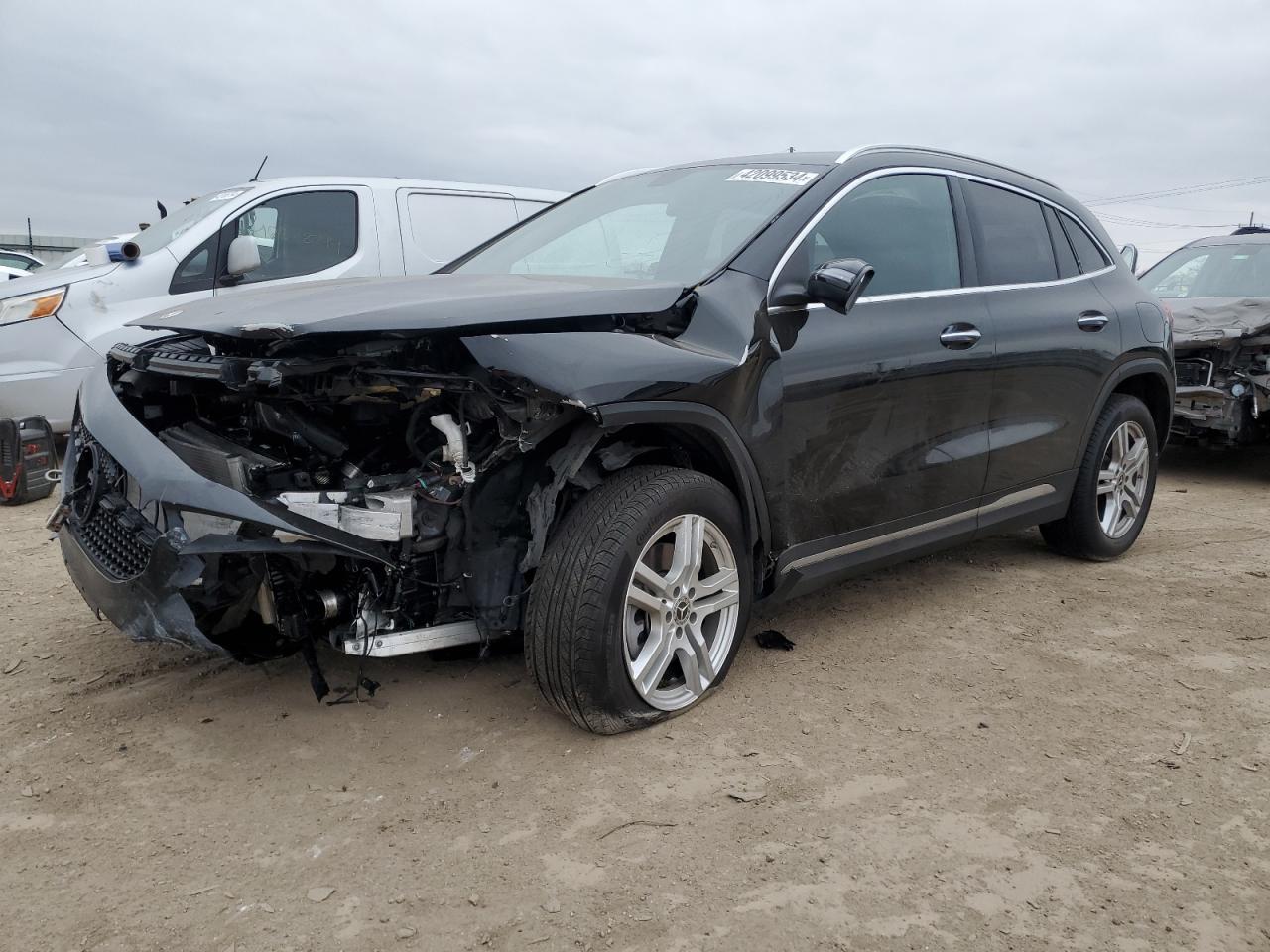 Mercedes-benz Gla-class 2021