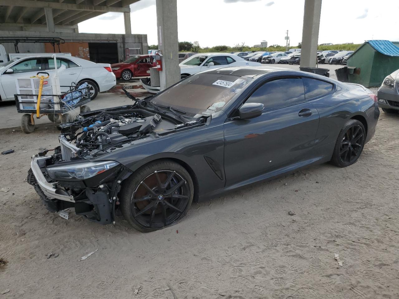 BMW M8 2022