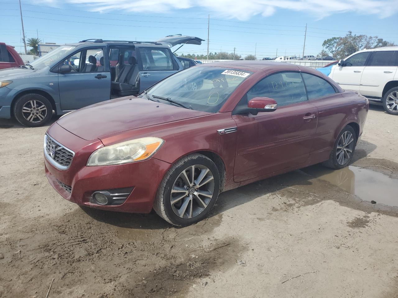 Volvo C70 2011
