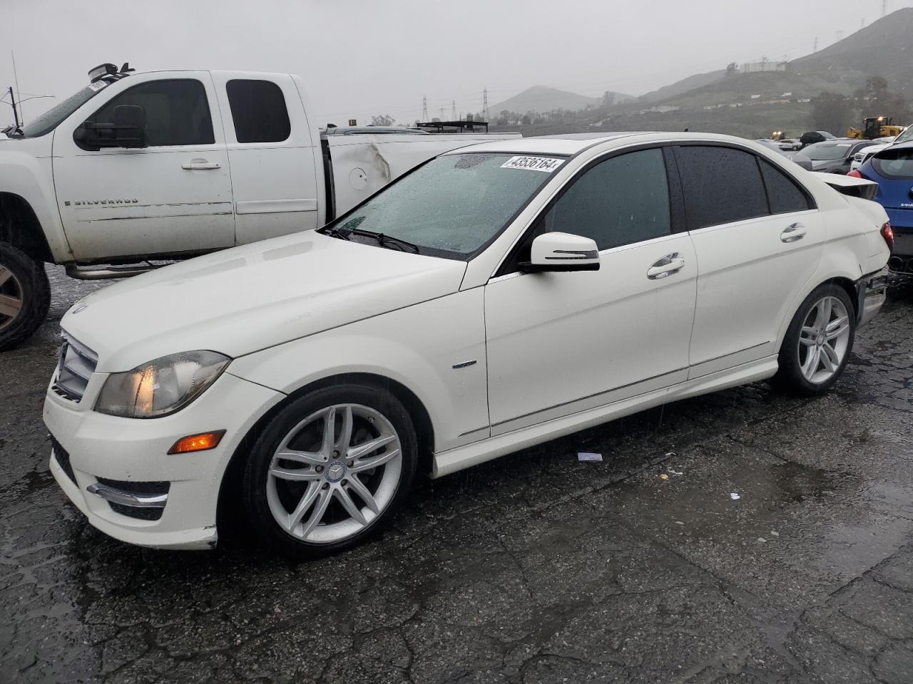 MERCEDES-BENZ C-CLASS 2012