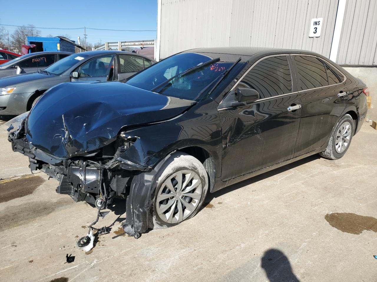 TOYOTA CAMRY LE 2016