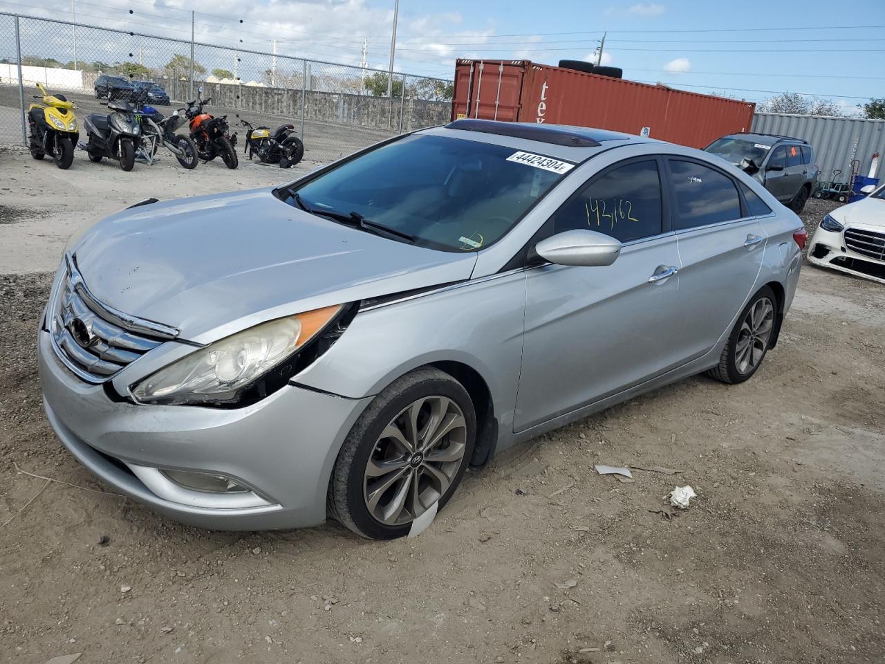 Hyundai Sonata 2013