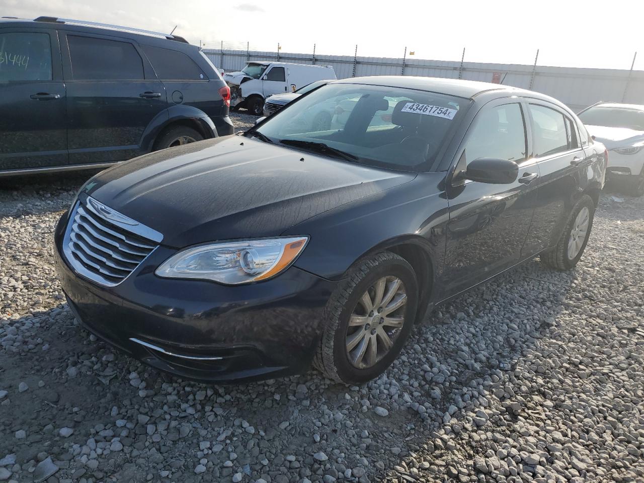 Chrysler 200 2013
